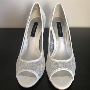 Ann Taylor white lace heels, US 6